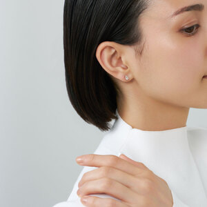AGAA1270__DI ドロップ オブ ガーランド ピアス｜ピアス｜ヴァンドーム