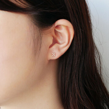 AGAA1507__DI ダイヤモンド ピアス｜ピアス｜ヴァンドーム青山