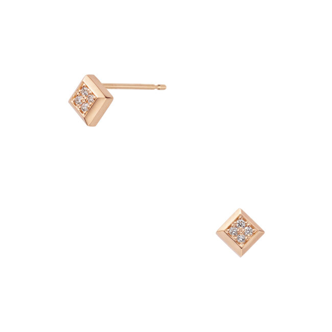 ダイヤモンド ピアス