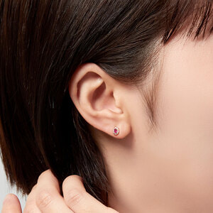 AGVA1437__RU ルビー ピアス｜ピアス｜クリスマスジュエリーはヴァン