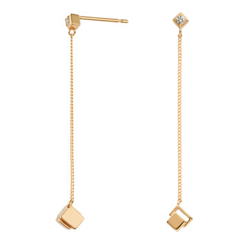 ダイヤモンド ピアス