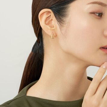 AGVA1535__DI ダイヤモンド ピアス｜ピアス｜ヴァンドーム青山
