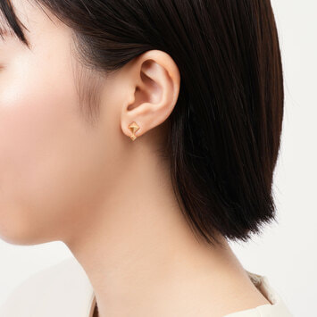 Vendome Aoyama ヴァンドーム青山　ピアス GJVA0274__DI K10YG ダイヤモンドピアス｜ピアス｜ヴイエー