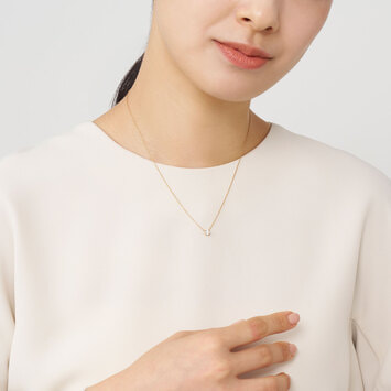 ヴァンドーム 青山　 キャトルダイヤモンドピアス　新品同様 APVA2261__DI ダイヤモンド キャトル ピアス｜ピアス｜ヴァン