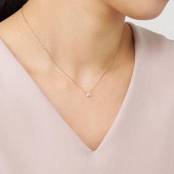 ・.。*ヴァンドーム青山 キャトル ネックレス・.。* エクセレントカットダイヤモンド キャトルネックレス | Vendome