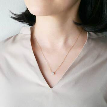 ヴァンドーム青山 プラチナ ダイヤモンド グレース ネックレス 計0.244ct ダイヤモンドグレースネックレス | Vendome Aoyama (Women
