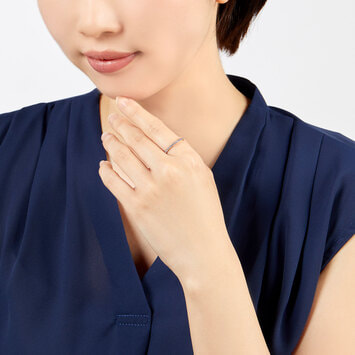 タンザナイト ハーフエタニティ リング