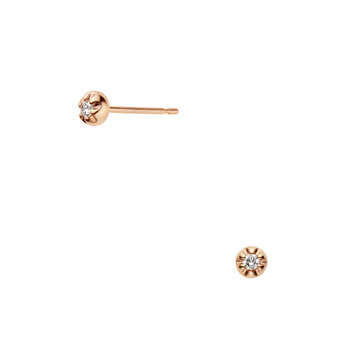 ダイヤモンド ピアス