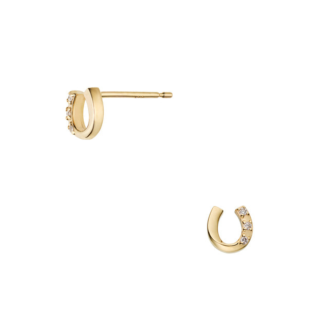 ダイヤモンド ピアス