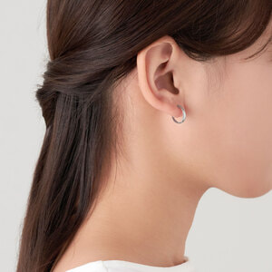 APAA2639__PT プラチナ フープ ピアス｜ピアス｜ヴァンドーム青山