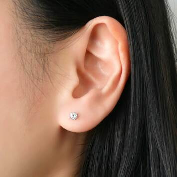 ダイヤモンド キャトル ピアス（APVA2262__DI）｜ピアス｜ヴァン