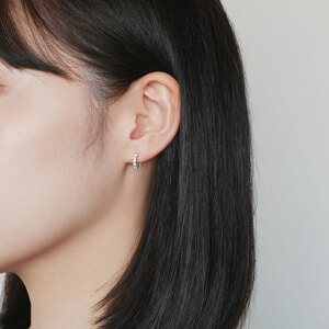 APVA2398__DI プラチナ ダイヤモンドピアス｜ピアス｜ヴァン