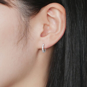 APVA2398__DI プラチナ ダイヤモンドピアス｜ピアス｜ヴァン