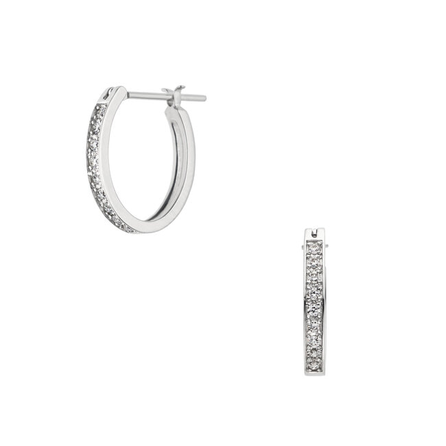 ダイヤモンド オーバルピアス