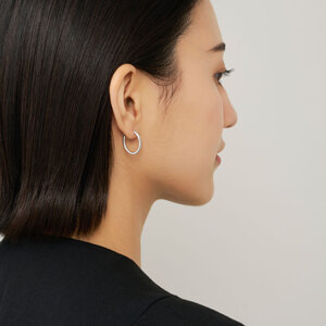 APVA2419__DI ダイヤモンド オーバルピアス｜ピアス｜ヴァンドーム青山