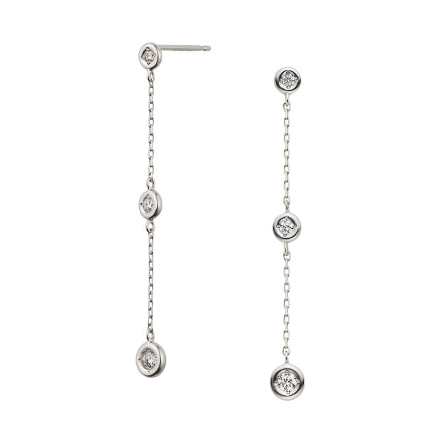 ダイヤモンド ピアス