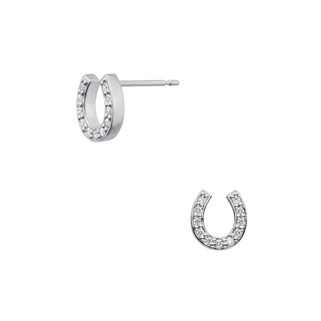 ダイヤモンド ピアス