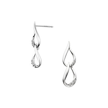 ダイヤモンド ピアス