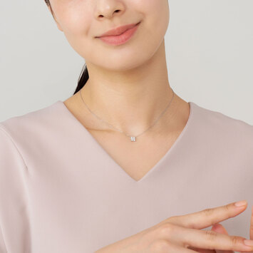 45R　テディネックレス AGVN642845DI ダイヤモンド プリンセス ネックレス 0.32ct