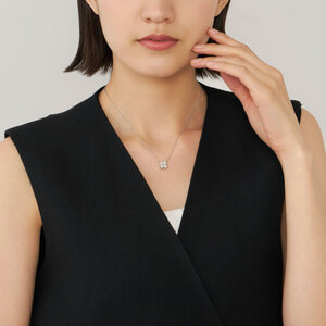 APVN216945DI ダイヤモンド カローラ ネックレス 0.70ct｜ネックレス
