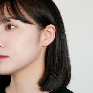 ホワイトトパーズ ピアス（GABA0377__TH）｜ピアス｜ヴイエー