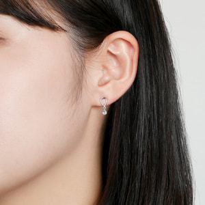 GABA0377__TH ホワイトトパーズ ピアス｜ピアス｜ヴイエー