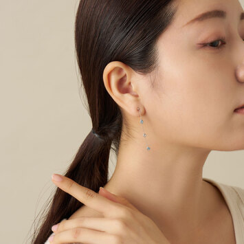 ジュエルモザイク ブルーカラー ピアス