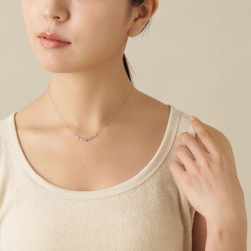 ジュエルモザイク ブルーカラー ネックレス