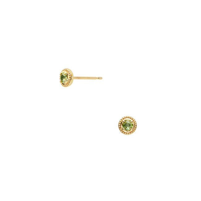 ペリドット ピアス