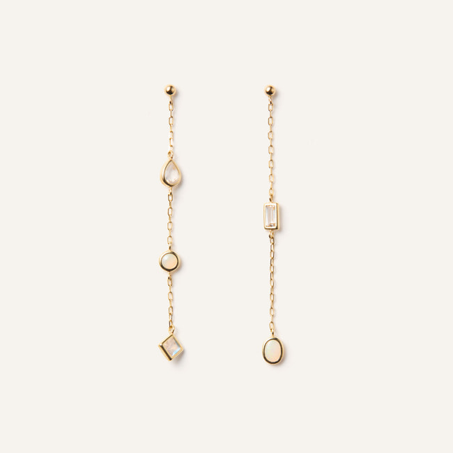 ジュエルモザイク ホワイトカラー ピアス