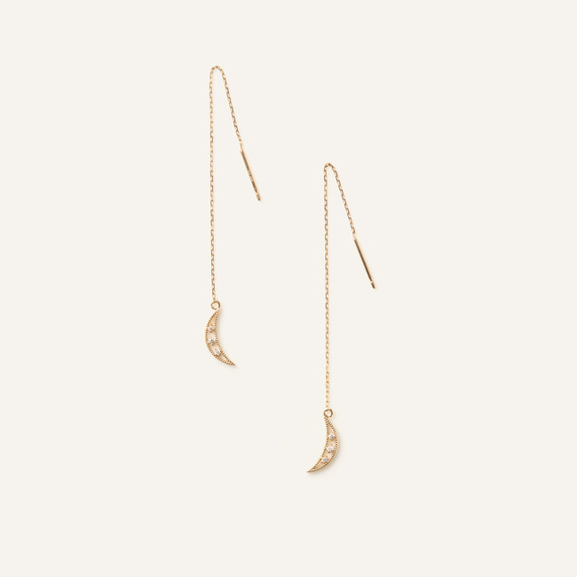 ダイヤモンド ピアス