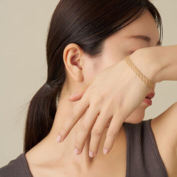 エクラレース ゴールド ブレスレット