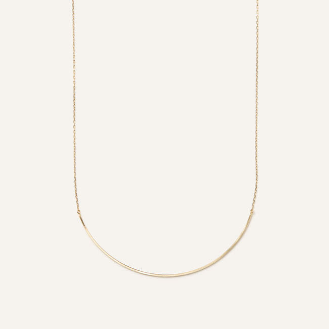 イエローゴールド セミロングネックレス