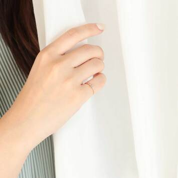 エメラルド ピンキーリング