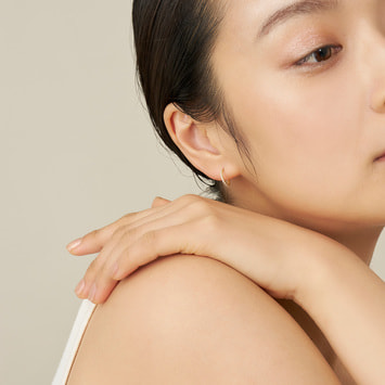 キュービックジルコニア フープピアス