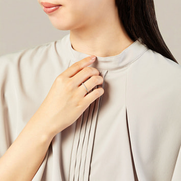 ハーフエタニティ キュービックジルコニア リング