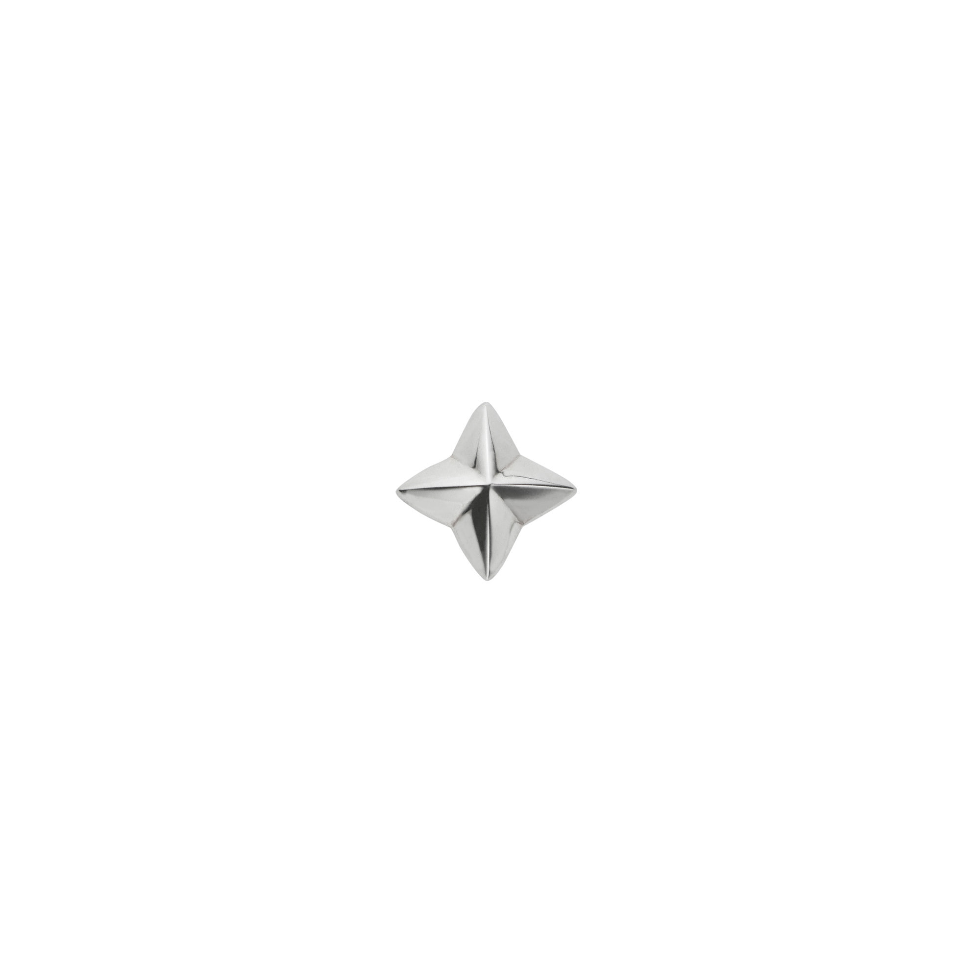 シングルピアス