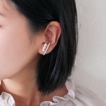 パール イヤーカフ