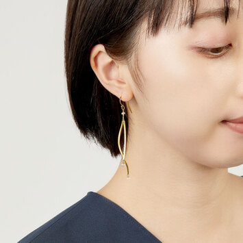 VESPERA ピアス アニカイネズ ANNIKA INEZ ANNIKA INEZ ピアス Heart Hoops Sml