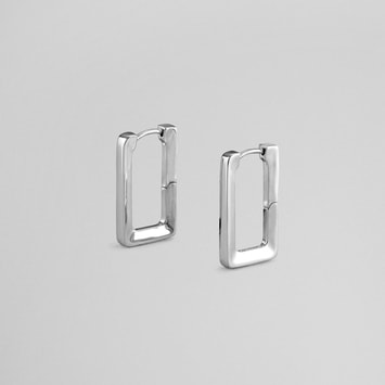 バゲット_キャッチレスピアス