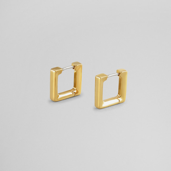 スクエア_キャッチレスピアス