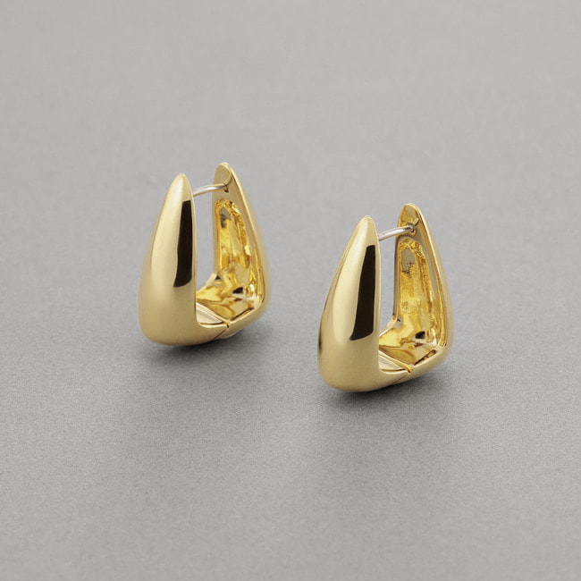 MAKI KANEKO × PLUSV collaboration_ピアス