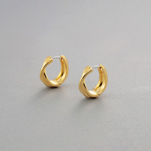 YUKI × PLUS V collaboration_ピアス