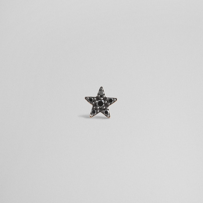 MICROTATTOO_K10 ブラックダイヤモンド シングルピアス LUCKY STAR so black