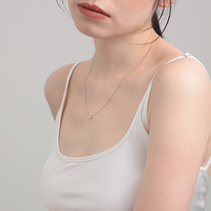 プラスヴァンドーム　LAB_K10 モアッサナイト ネックレス　大粒 PTVN234040SM LAB_K10 モアッサナイト ネックレス｜ネックレス