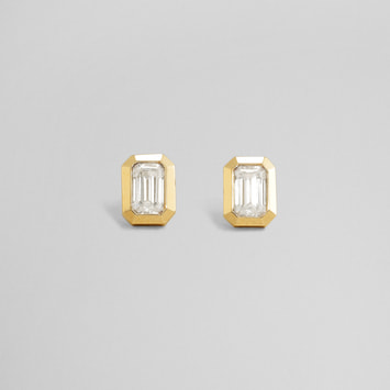 LAB_K10 モアッサナイト ピアス