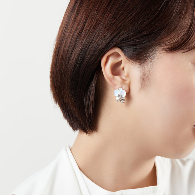 胡蝶蘭 ピアス