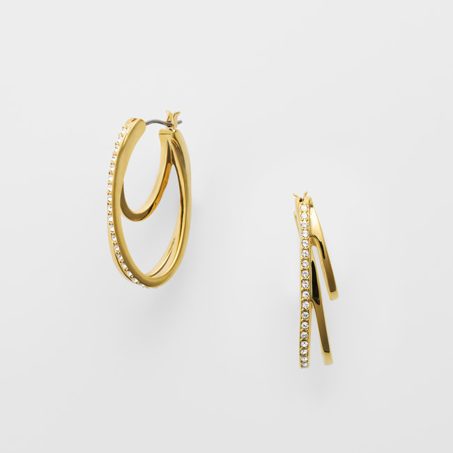 ピアス