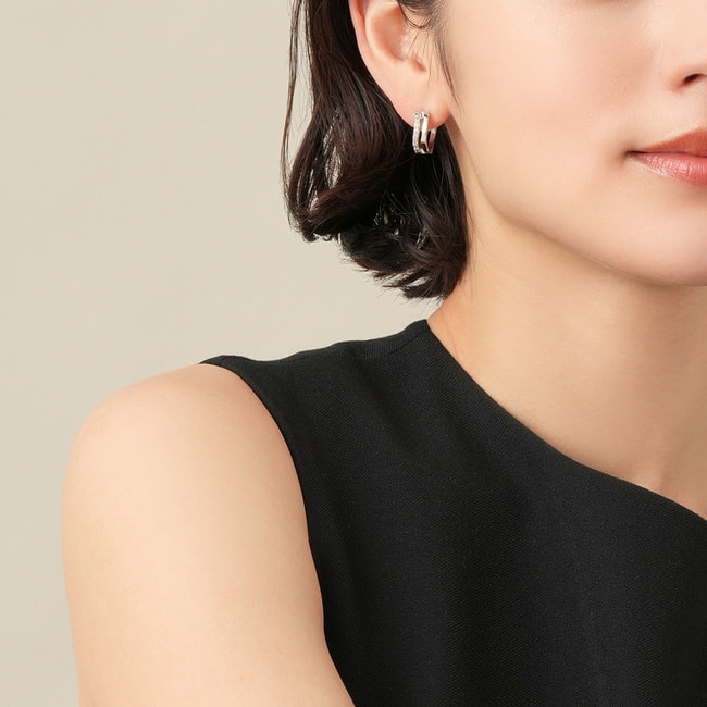 キュービックジルコニア ピアス