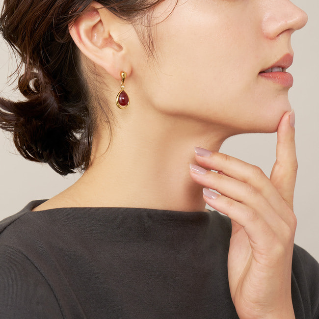 《STORY12月号掲載》カーネリアン ピアス